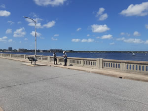 riverside park fishing bridge in palmetto florida